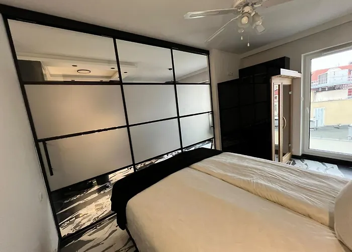 Towarowa Milionowa 45 Check-in 24 H - Sauna *