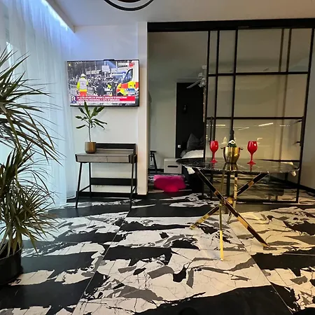 Towarowa Milionowa 45 Check-in 24 H * Poznań