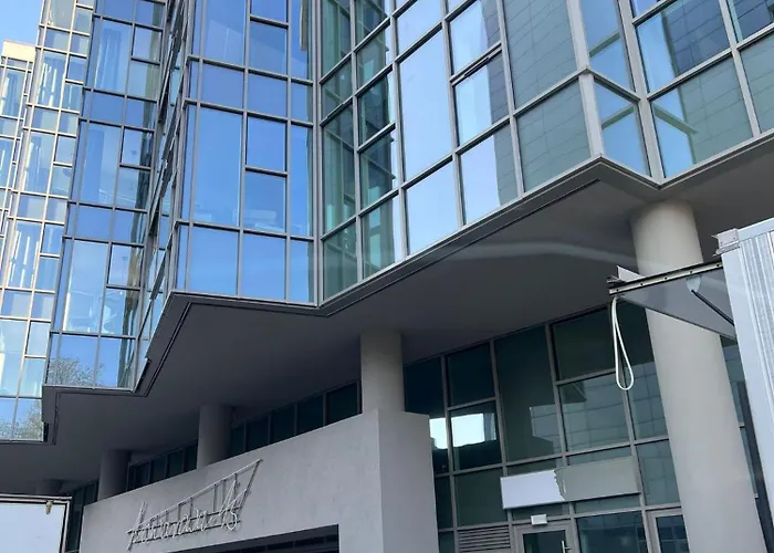 Towarowa Milionowa 45 Check-in 24 H - Sauna *